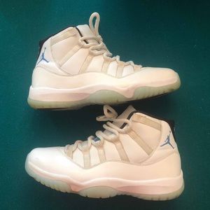 Air Jordan 11 Retro ‘Legend Blue’